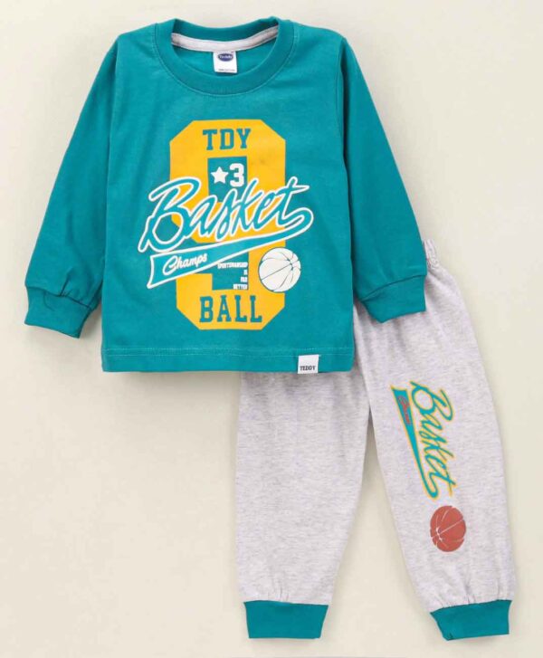 Cotton Full Sleeves Tee & Lounge Pant Set Text Print